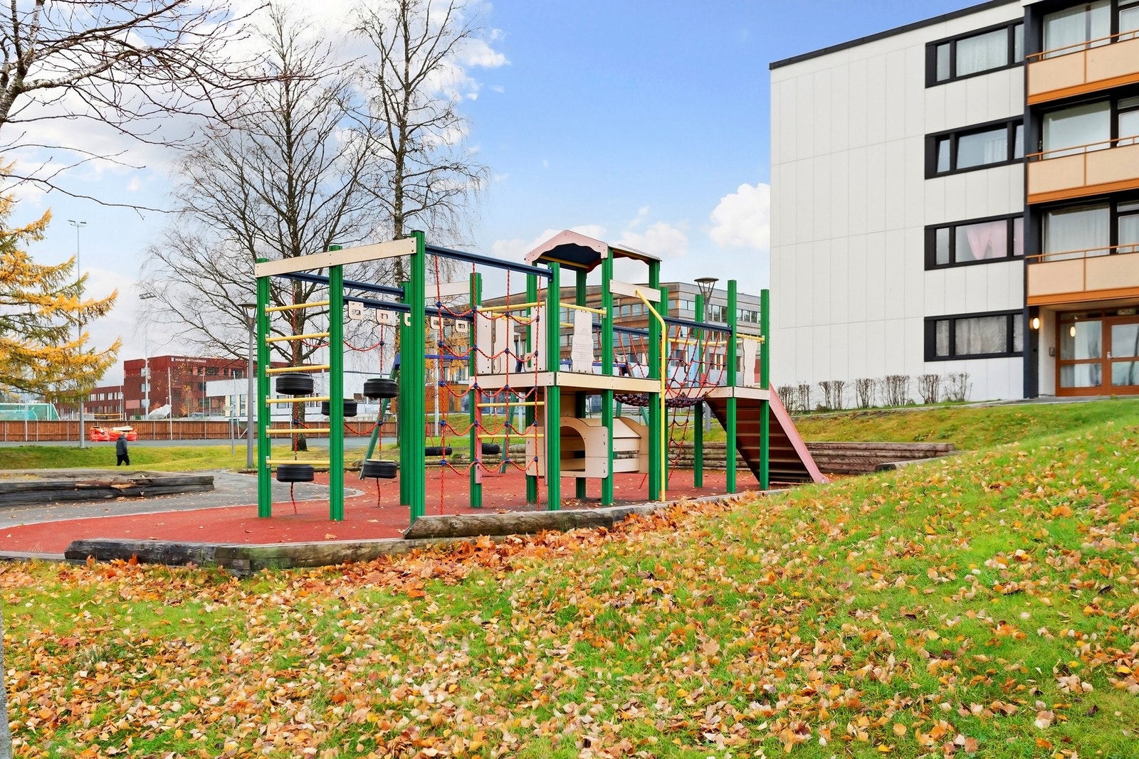 Det er opparbeidet flotte uteområder rundt om i borettslaget. Galleribilde