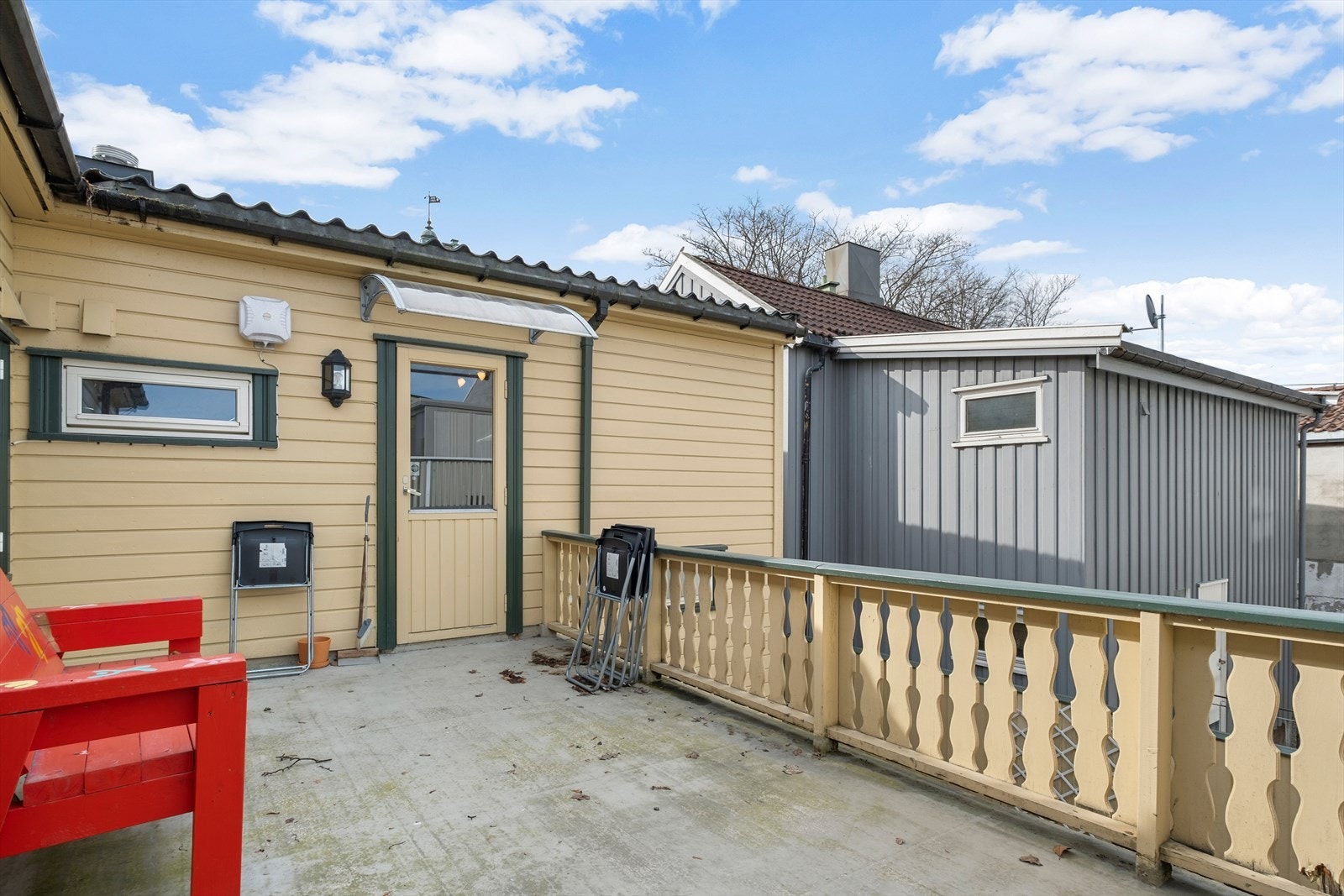 Terrassen i 2. etasje er på hele 17,5m² Galleribilde
