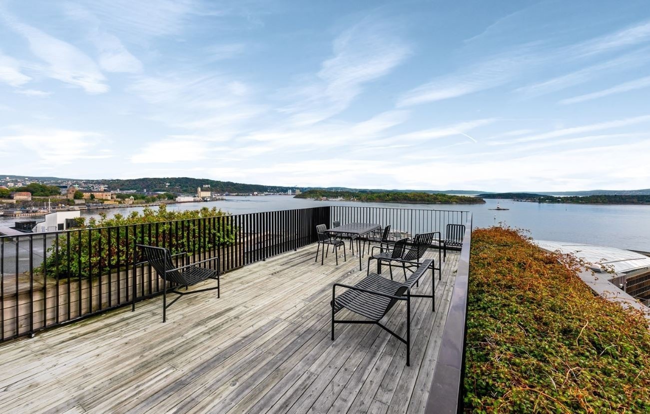 Tilgang til felles takterrasse med fantastisk utsikt. Galleribilde