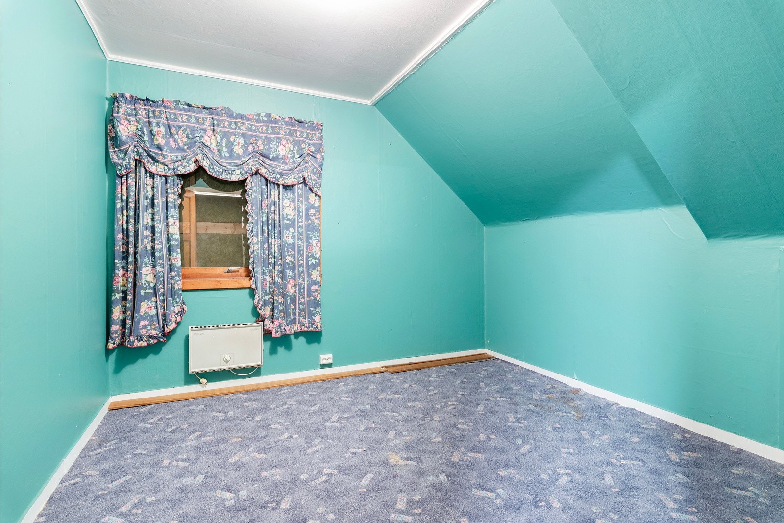 Loftsrom/bod tilhørende leiligheten. Galleribilde