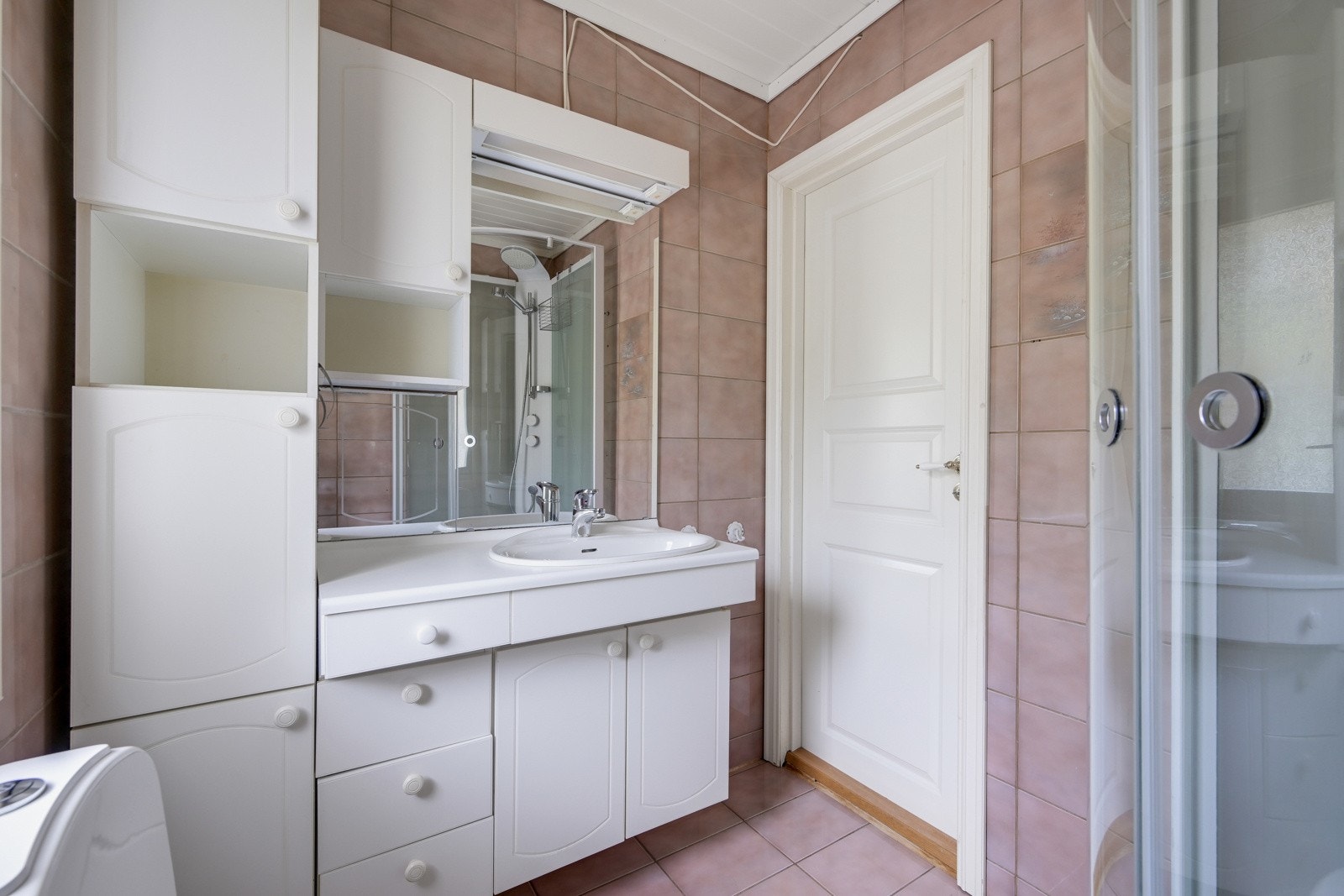 Det er flislagte gulv og vegger Galleribilde