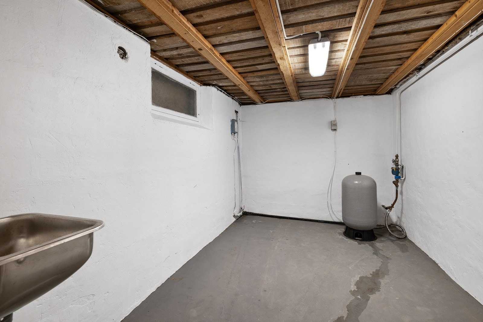 Stor og praktisk vaskekjeller. Galleribilde