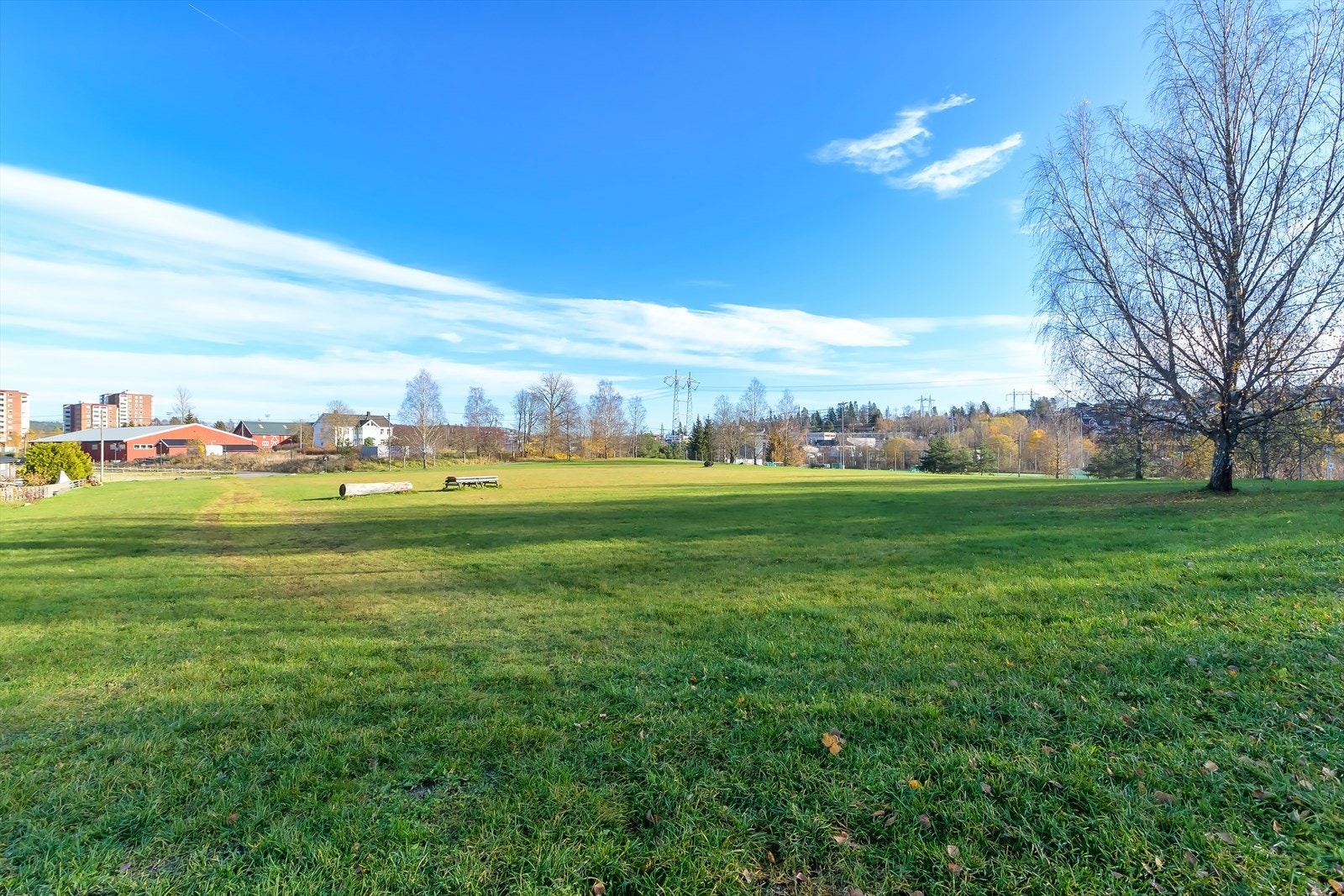 Det er kort vei til Østmarka med gode turmuligheter enten det skulle være sykkel, spaserturer eller skimuligheter du kunne tenke deg! Galleribilde