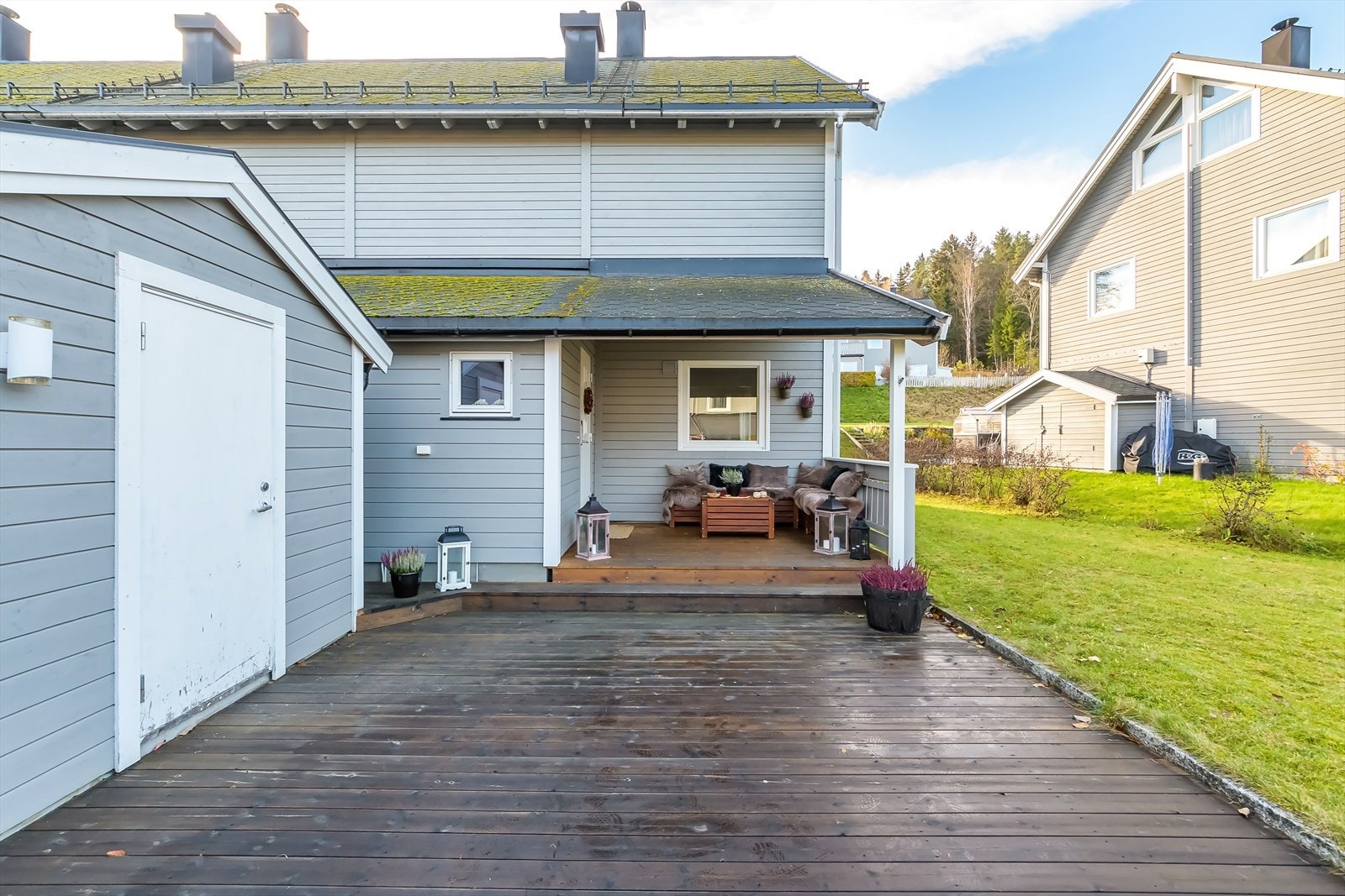 Boligen ligger i et hyggelig nabolag med meget god intern beliggenhet og umiddelbar nærhet til marka Galleribilde