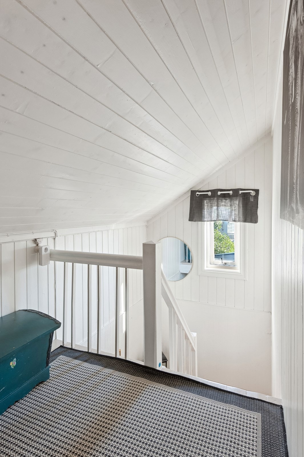 Gang oppe mellom soverommene. Galleribilde