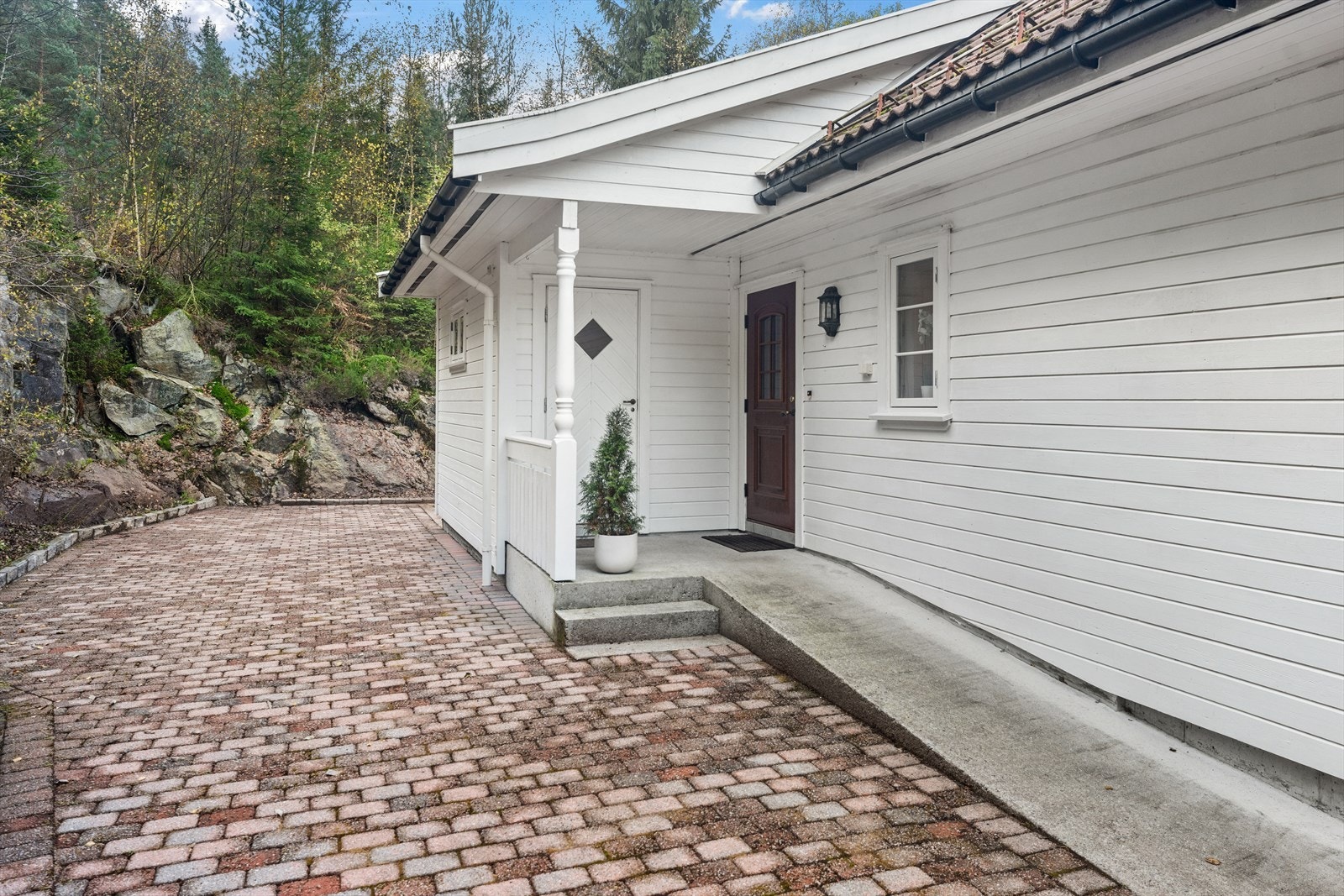 Inngangsparti Galleribilde