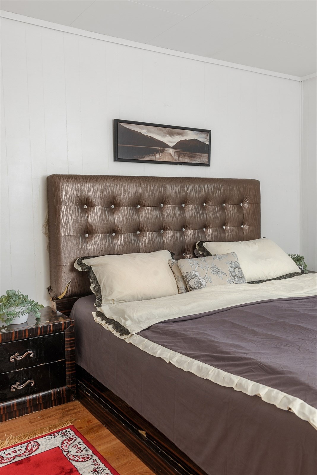 God plass til dobbeltseng. Galleribilde