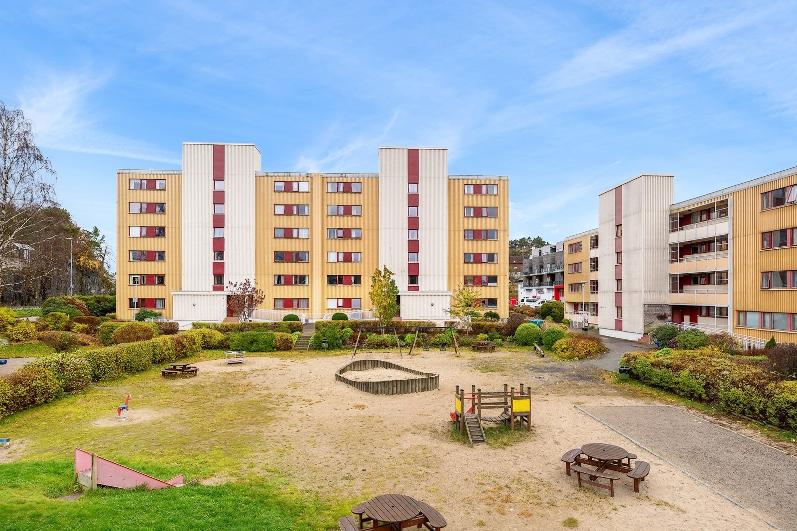 Velkommen til Grågåsveien 47a - Innholdsrik 4-roms andelsleilighet i 2. etg. Heis og parkering i parkeringsanlegg. Galleribilde