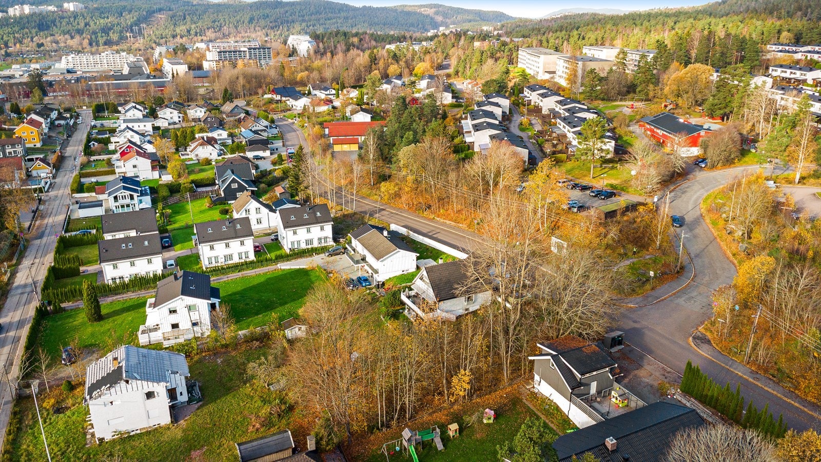Det er ca 10 min gange bort til Stovner T-bane og Senter Galleribilde
