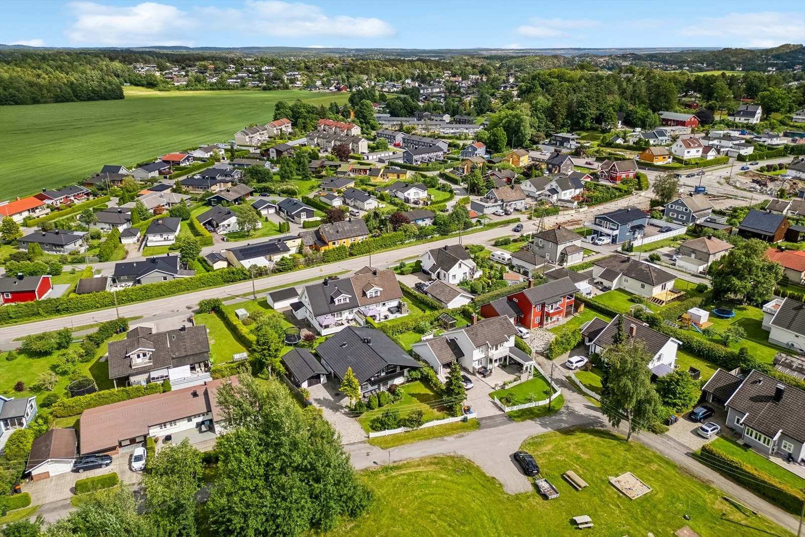 Trollstien 6 har en meget populær beliggenhet ved Åbol/Sommerro, nær Mosserød og Breidablikk. Galleribilde