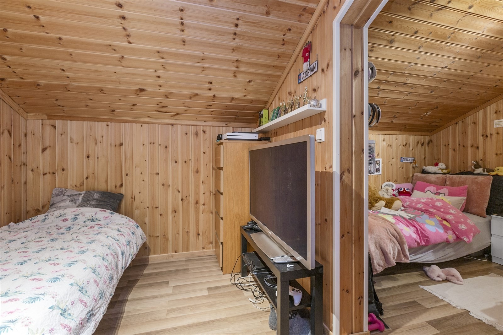 Soverom i tomannsboligen Galleribilde