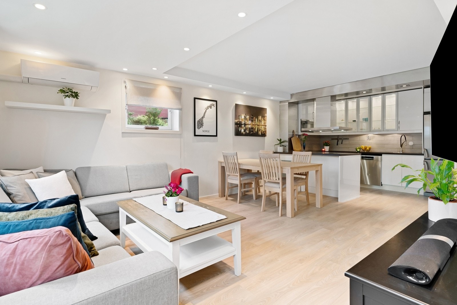 - Velkommen til Jordbærveien 79, presentert av Øystein Opheim - Galleribilde