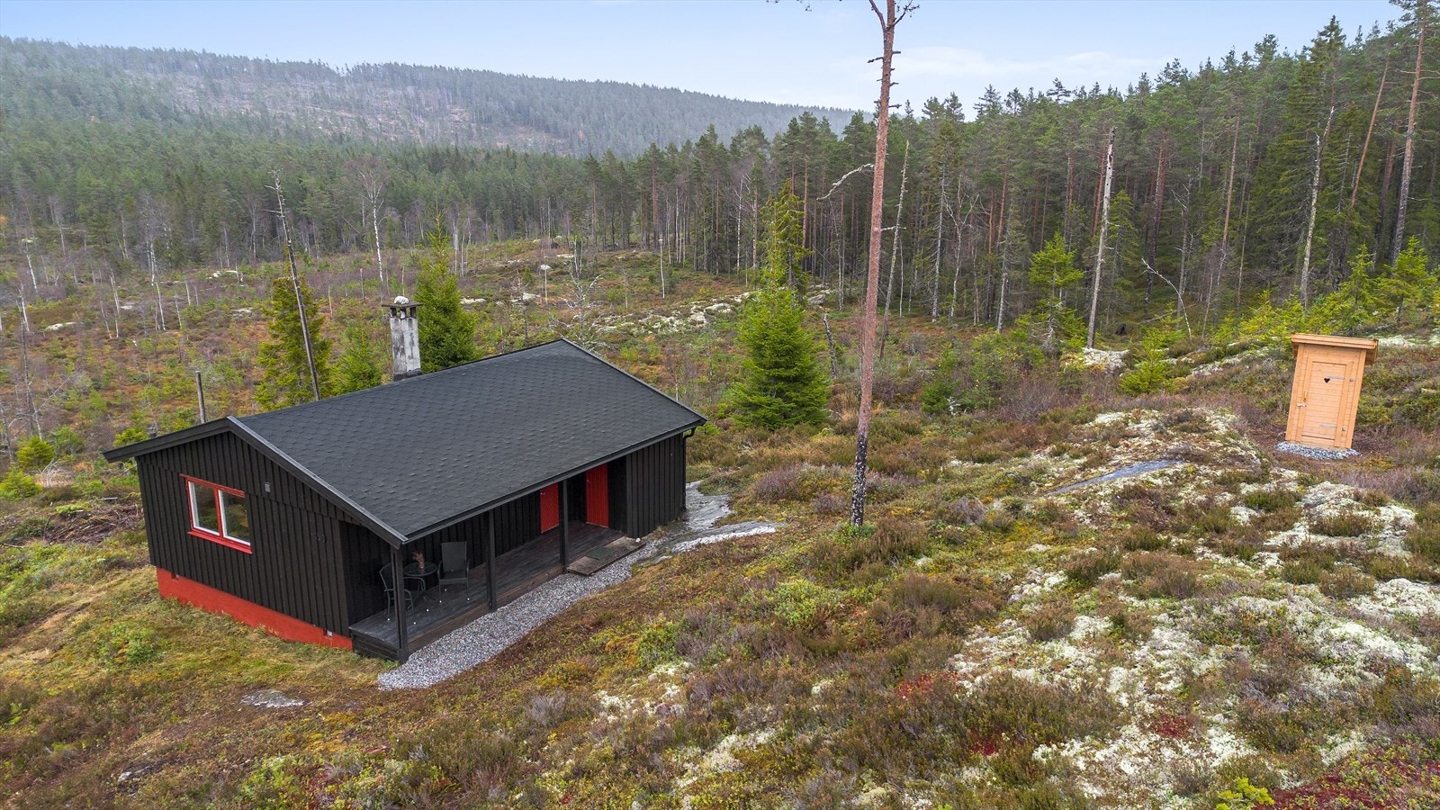 Aktiv Eiendom har gleden av å presentere Tyrihjellveien 450. Galleribilde