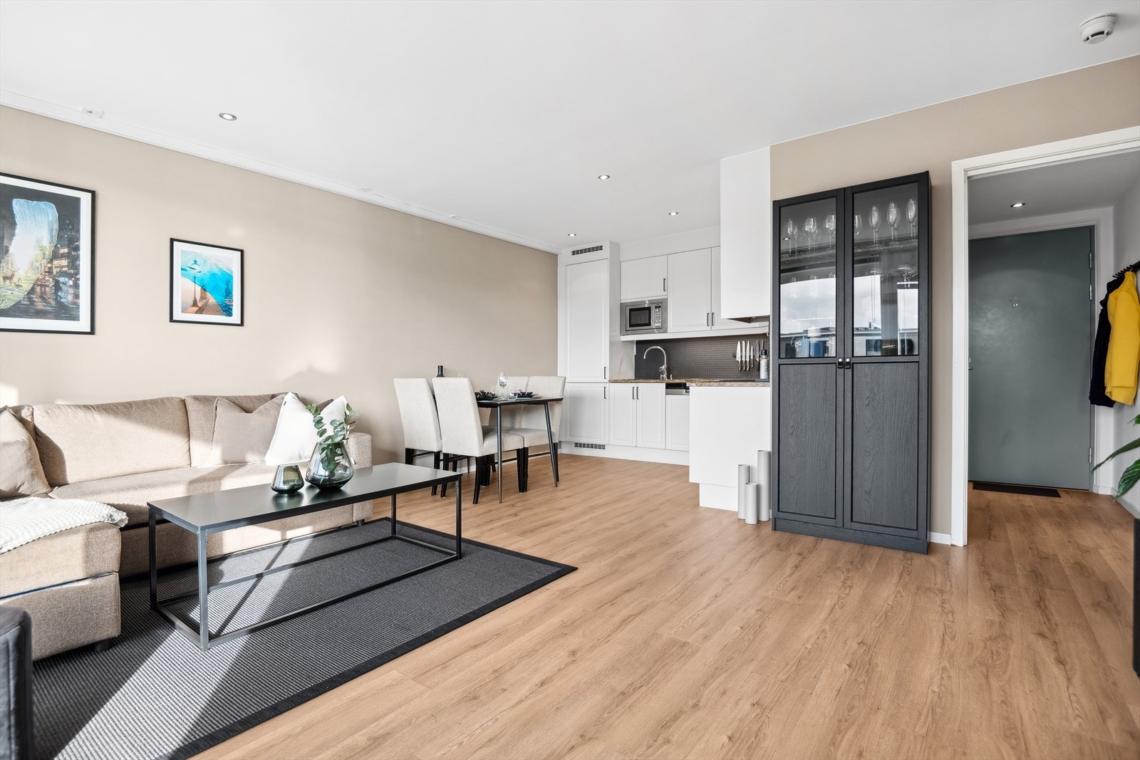 Stue/kjøkken Galleribilde