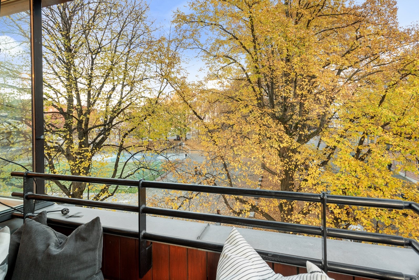 Skjermet og luftig beliggenhet. Galleribilde