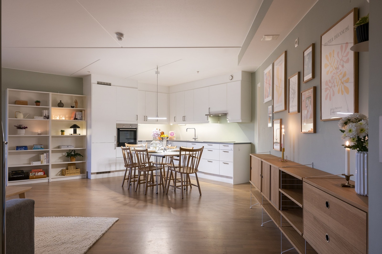 Her kan man med enkelthet innrede etter eget ønske og personlige stil Galleribilde