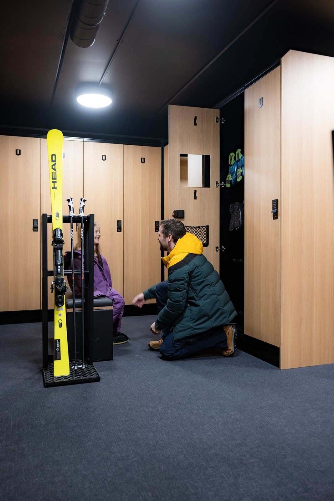 Det medfølger skilocker i felles anlegg for prosjektet. Direkte utgang til terreng. Foto Paul Lockhart. Galleribilde