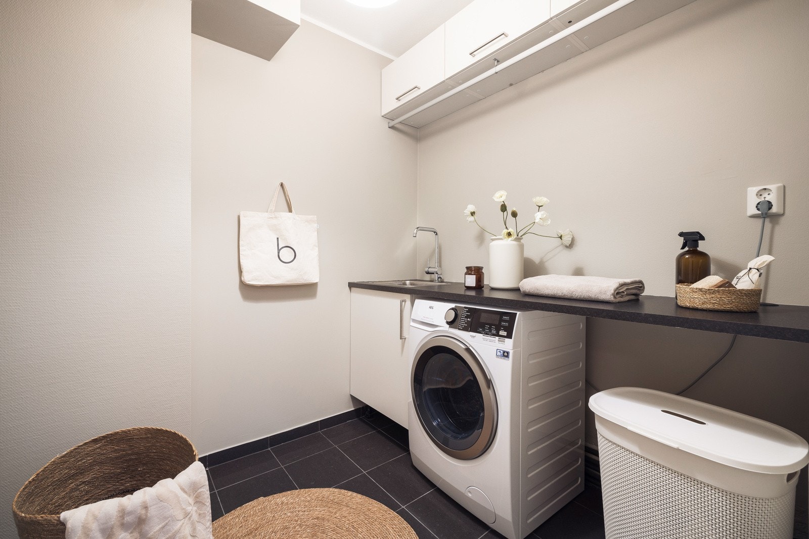 Praktisk vaskerom på 4.2m² Galleribilde