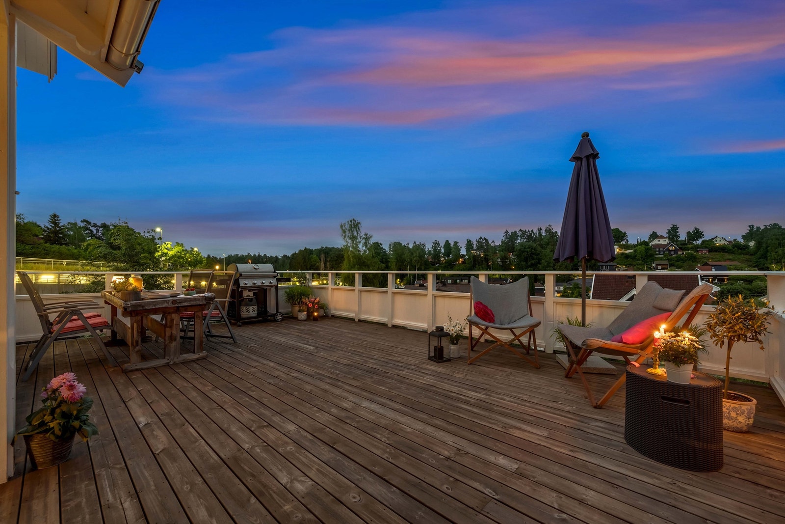 Kveldsstemning på terrassen Galleribilde