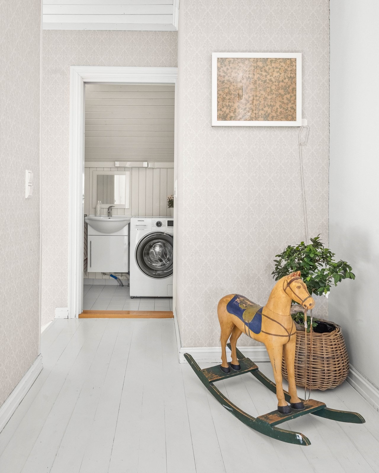 Gang i 2. etasje Galleribilde