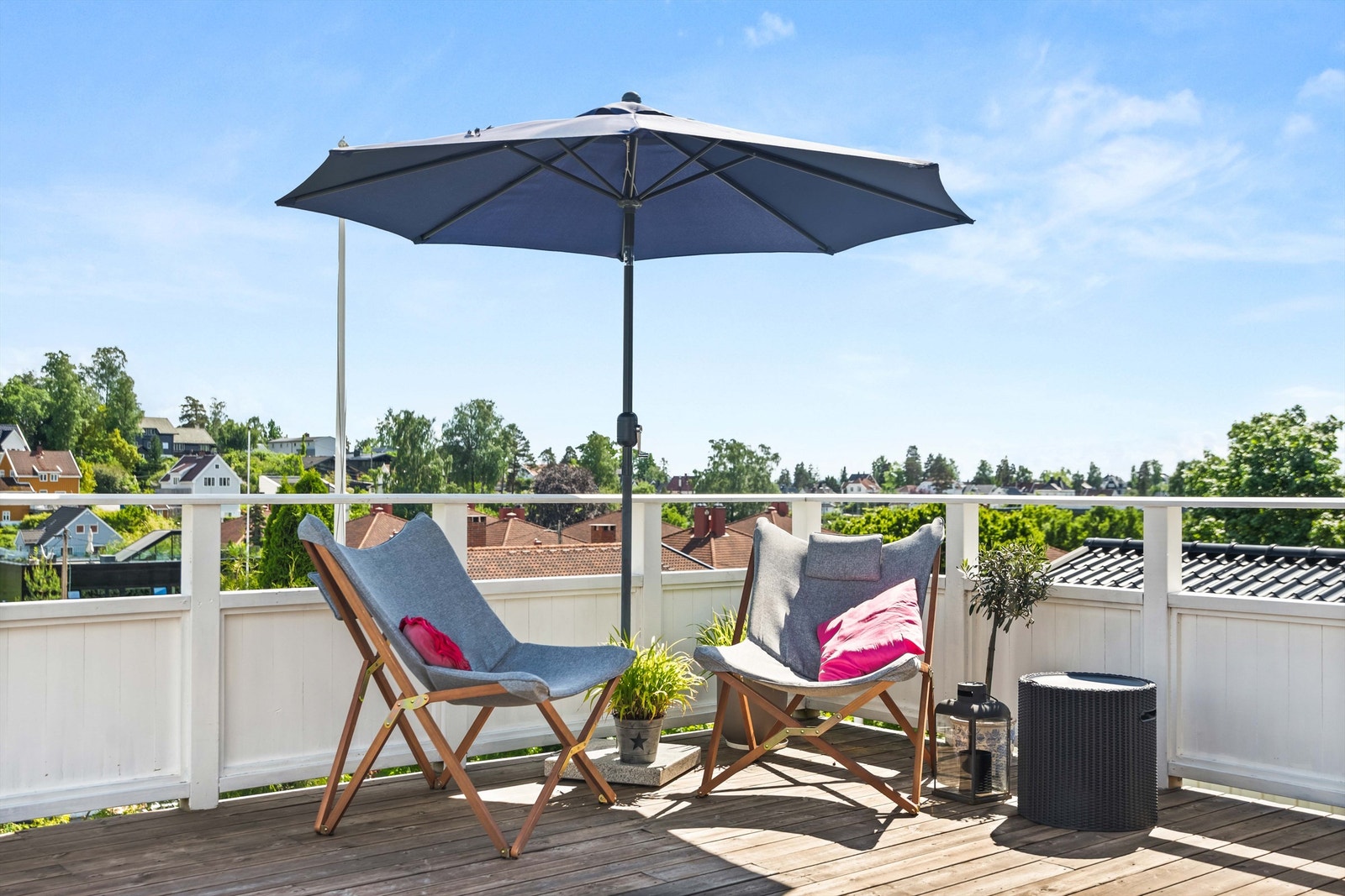 Her sitter du helt alene uten innsyn Galleribilde