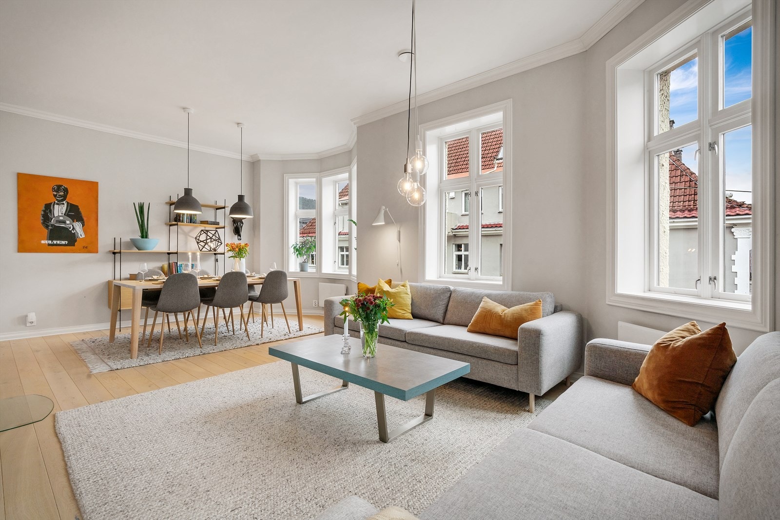 - Hjørne-beliggenhet gir leiligheten en åpen og luftig følelse, perfekt for å nyte både ro og trivsel i urbane omgivelser - Galleribilde