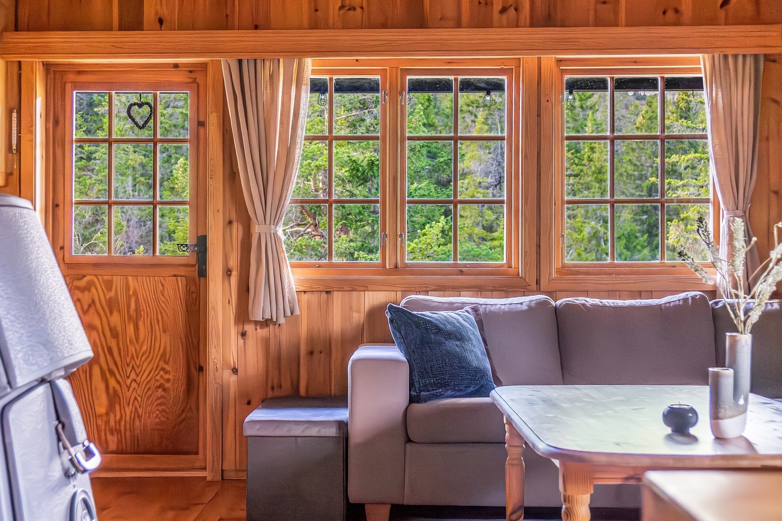 Vinduene slipper inn godt med naturlig lys. Galleribilde