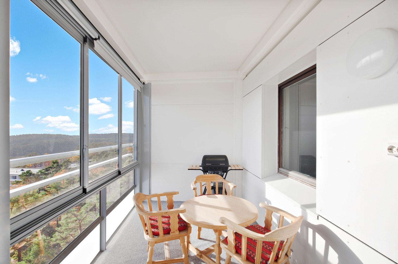 Innglasset balkong Galleribilde