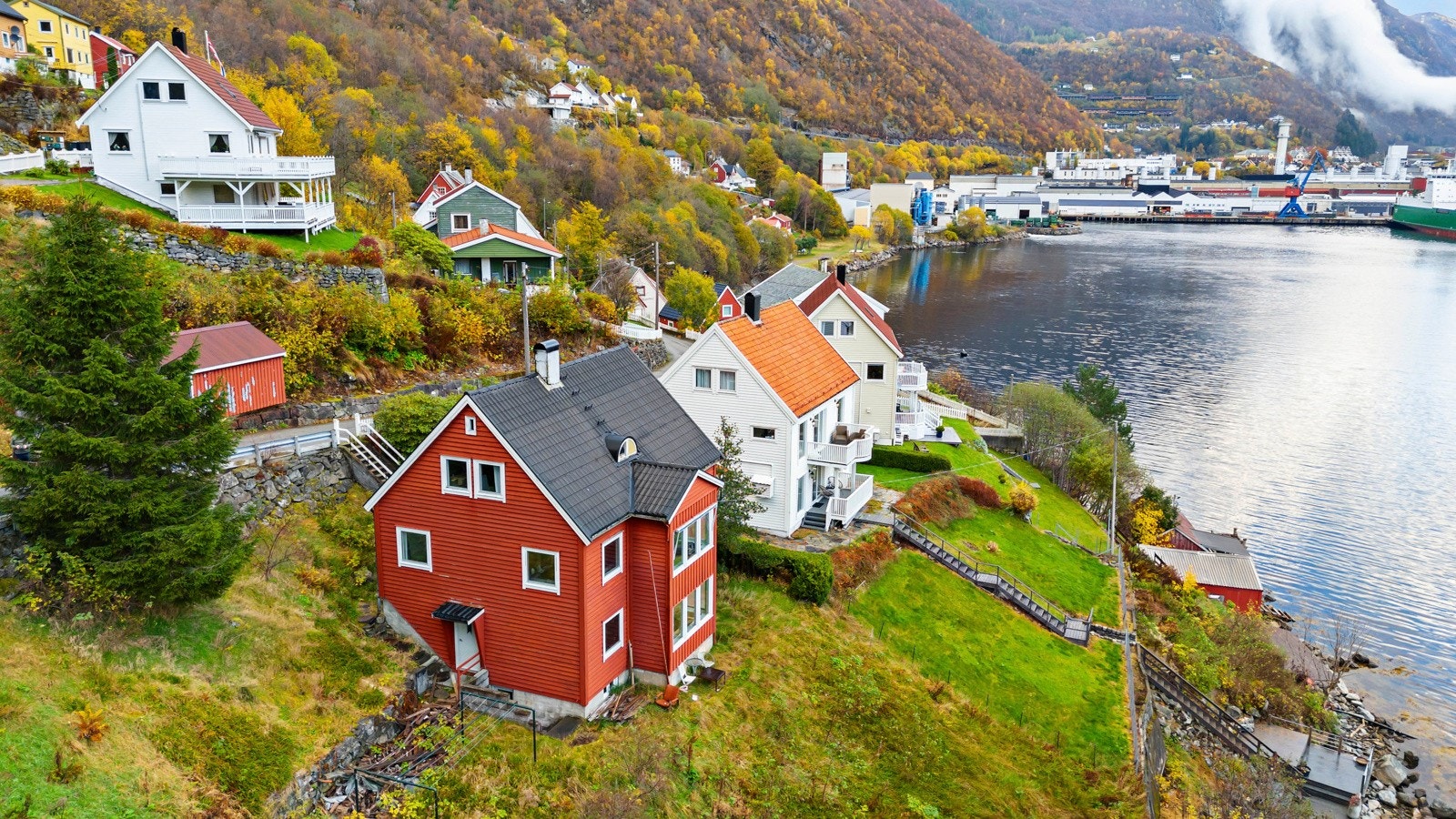 Hamnevegen 2 v/Fjordane Eiendomsmegling Galleribilde