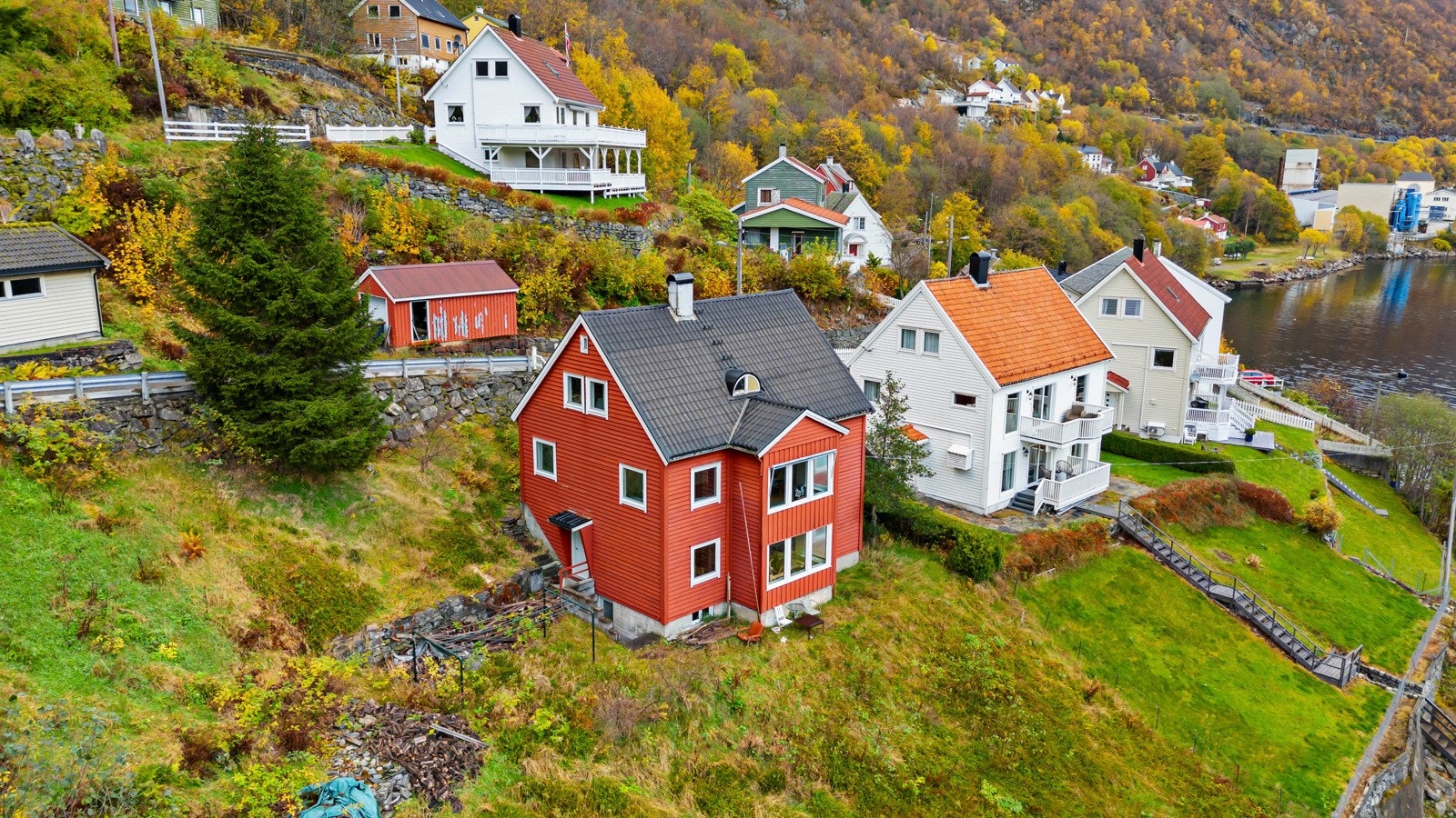 Hamnevegen 2 Galleribilde