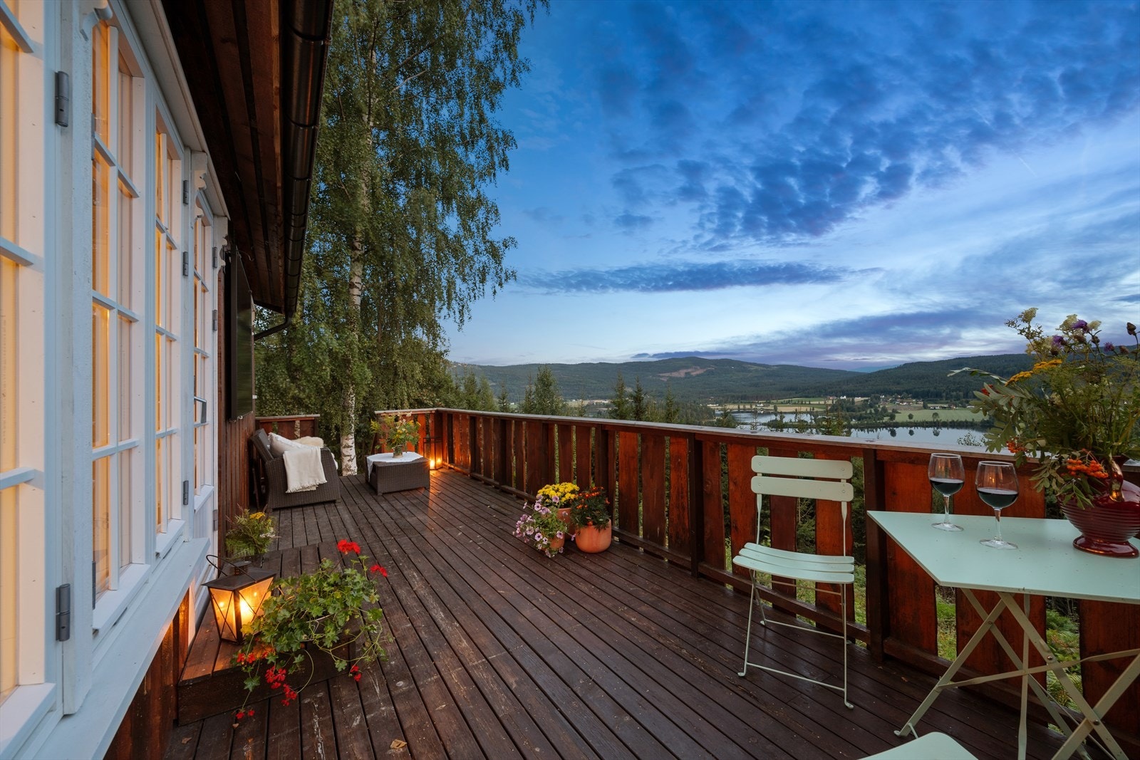 Velkommen til Hanserudveien 100 - En sjarmerende hytte i naturskjønne omgivelser! Galleribilde