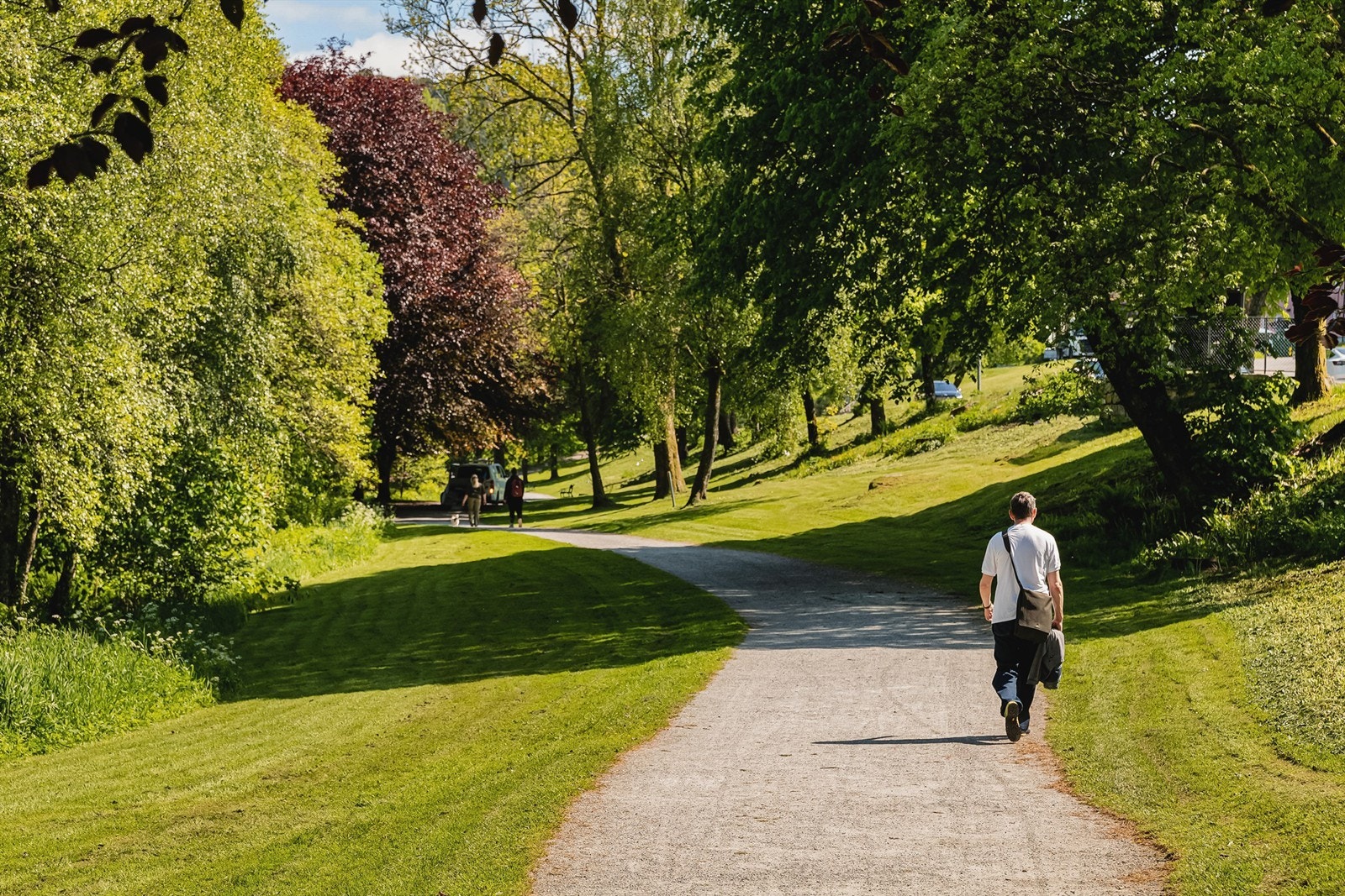 For den turglade kan en tur opp Løvstakken eller skogsturer i Kanadaskogen anbefales. For korte og rolige turer er gangveien rundt Ortuvannet. Ved Ortuvannet er det fotballbane, lekeplass og park som er svært populær på sommertid Galleribilde