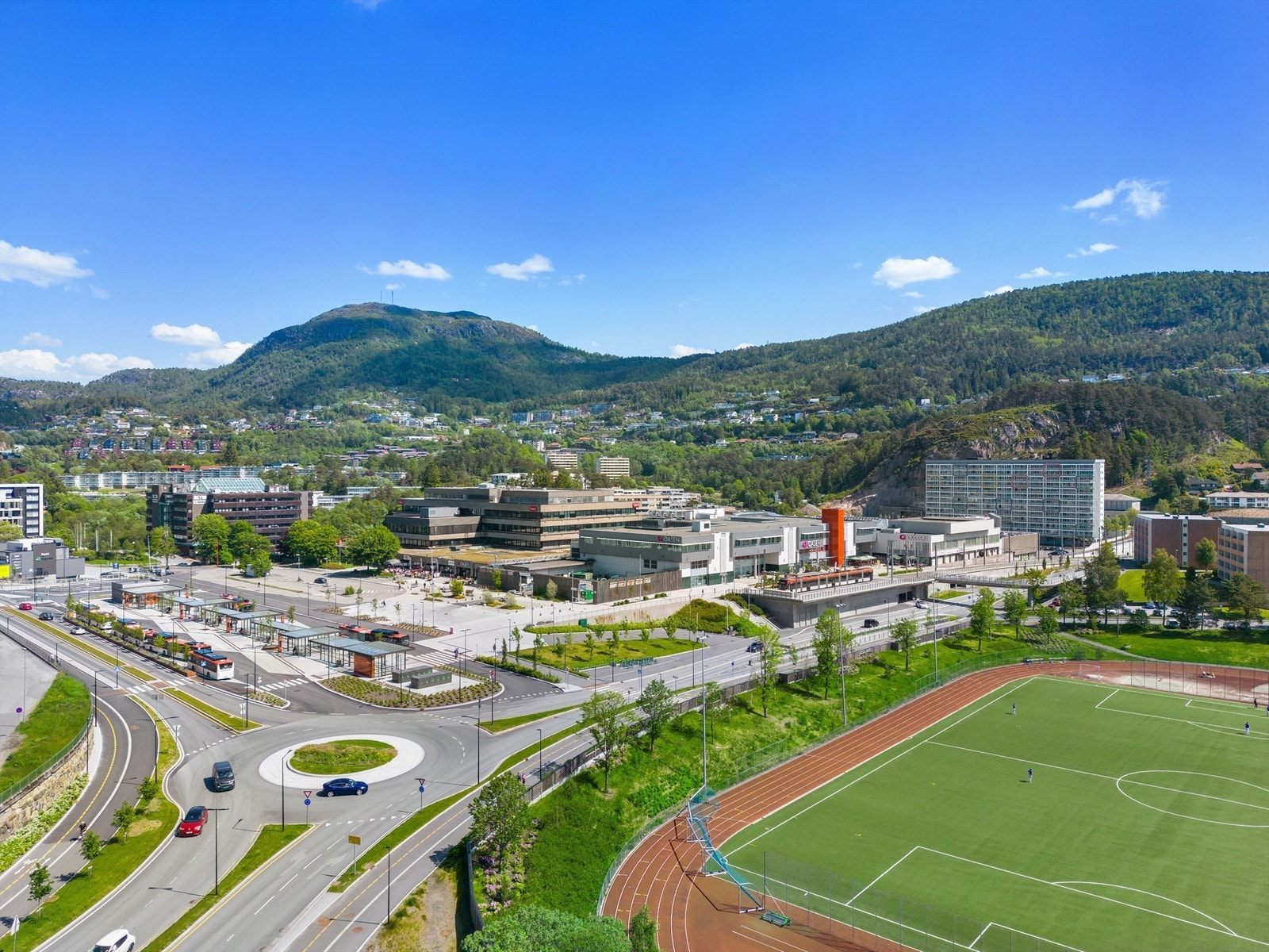 Rett ved boligen finner man Fyllingsdalen Stadion Galleribilde