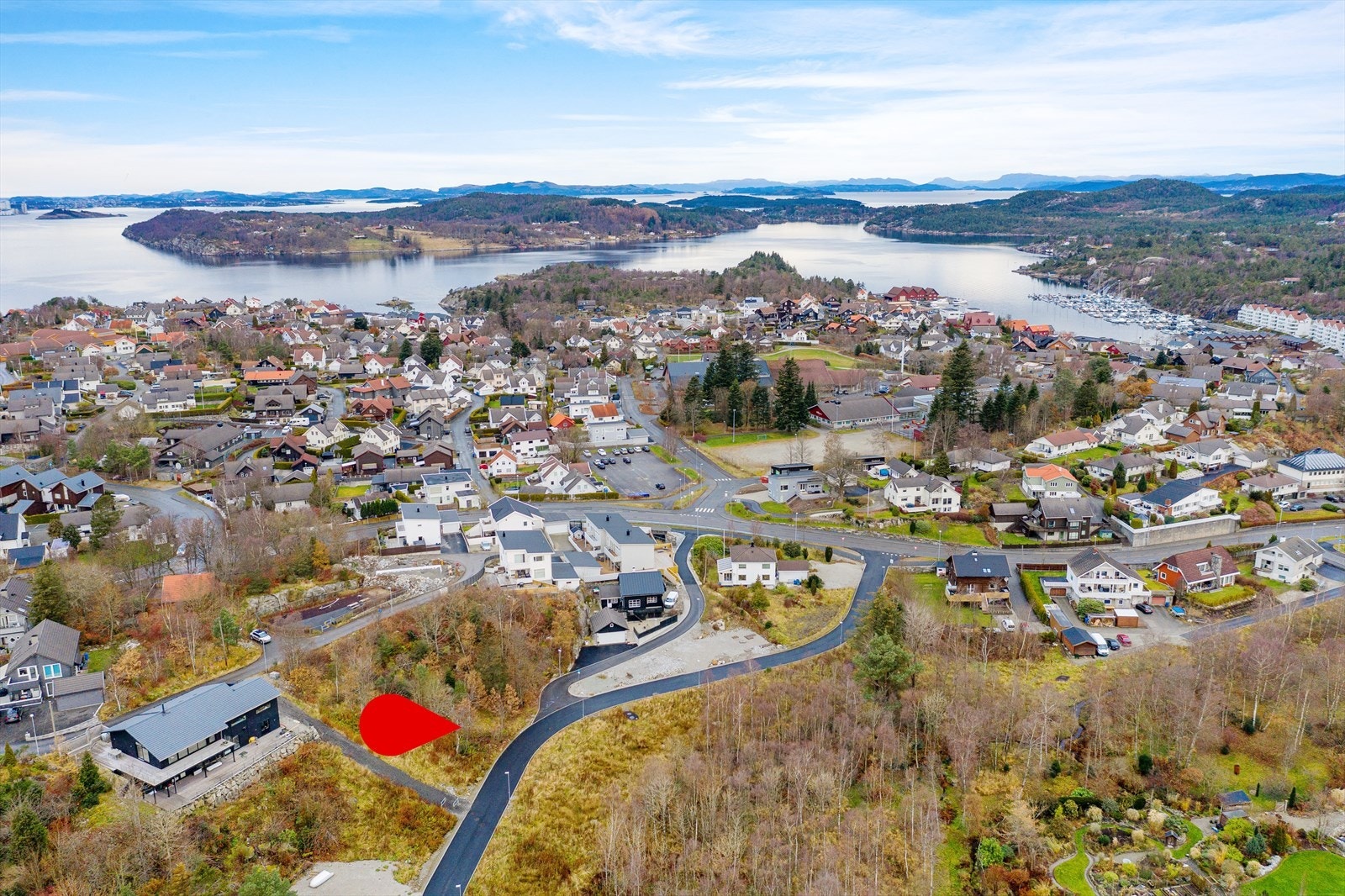 Flott tomt på 656 m² m/attraktiv og barnevennlig beliggenhet. Galleribilde