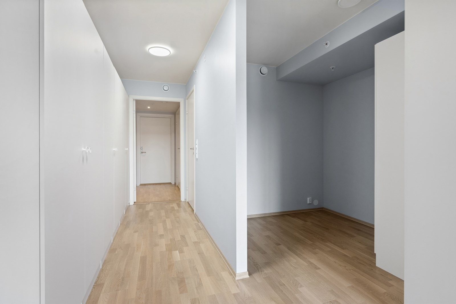 Sovealkove/hall. Galleribilde