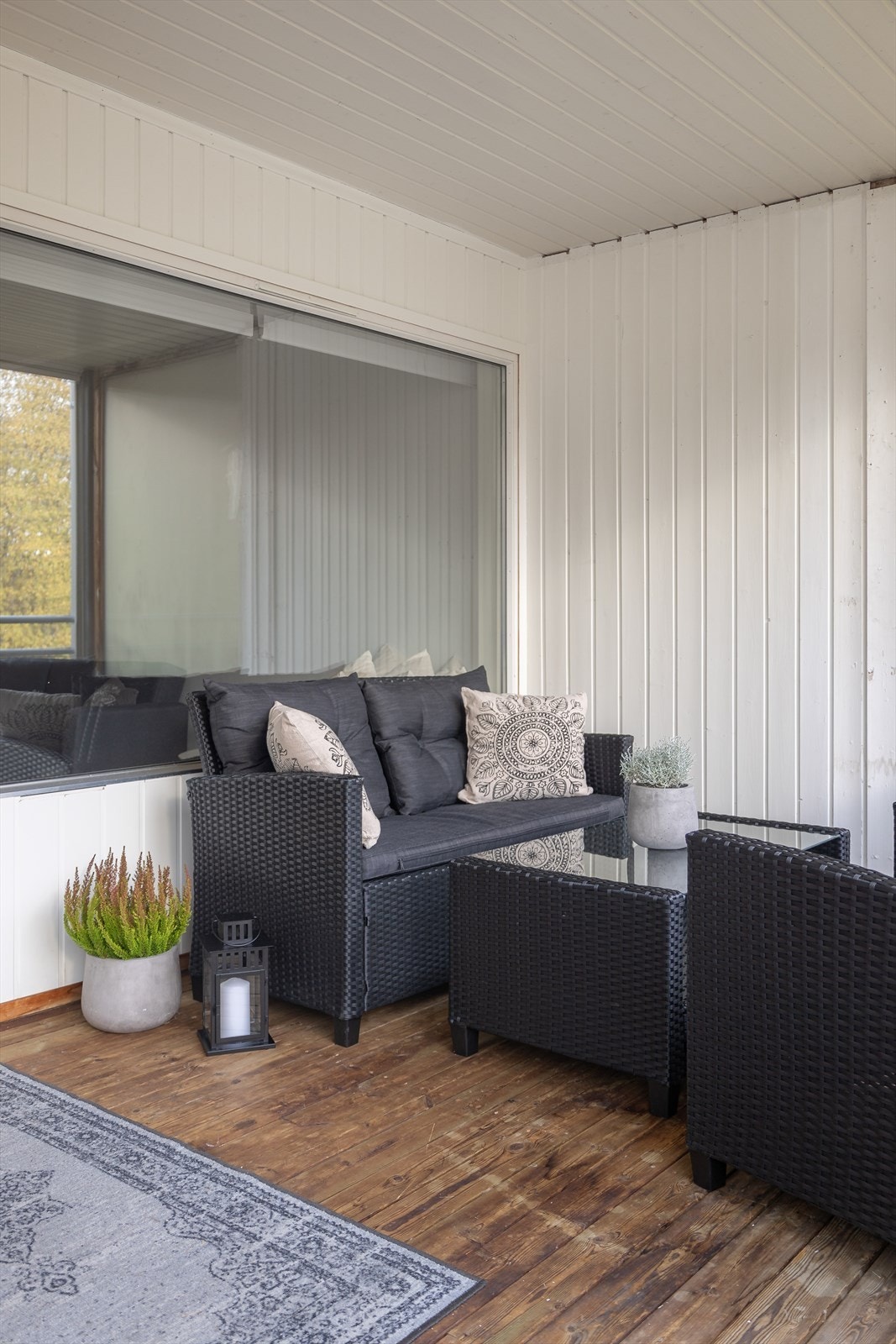 Boligen ligger i Maihaugen III borettslag på Gulset, et barnevennlig og attraktivt område med kort vei til de fleste fasiliteter. Galleribilde