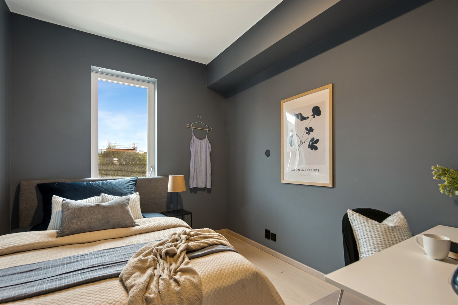 Leilighetens siste soverom passer ypperlig som barne,- gjeste eller kontorrom Galleribilde