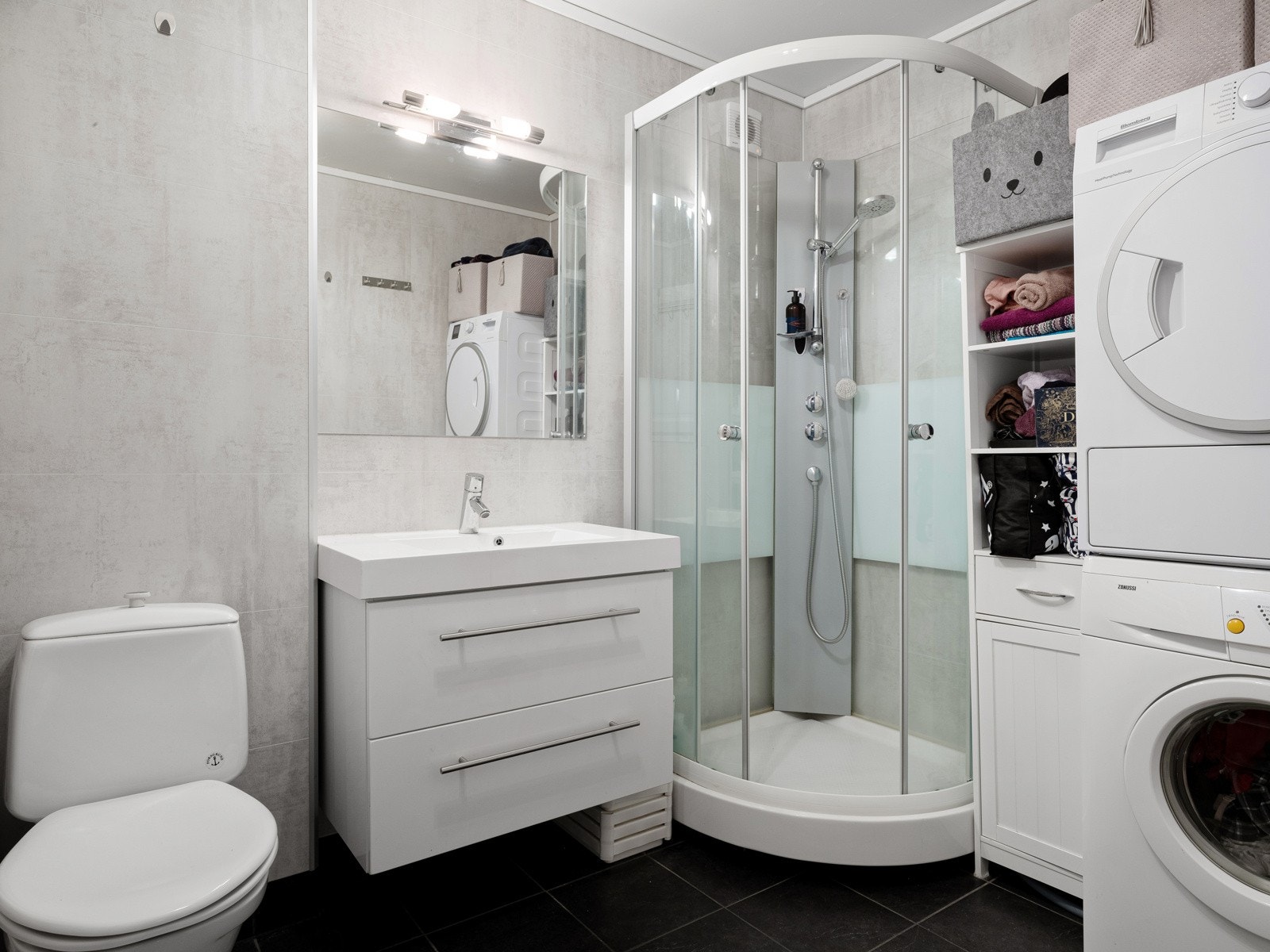 Pent og tidløst bad Galleribilde