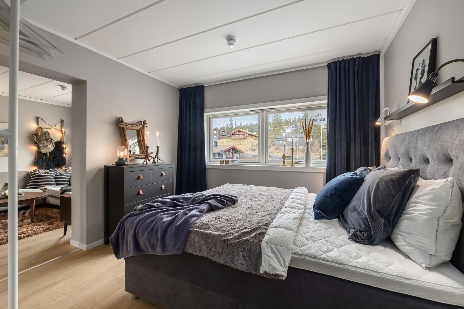 Leiligheten er lys og trivelig, og kan lett skape hygge dag som kveld. Galleribilde