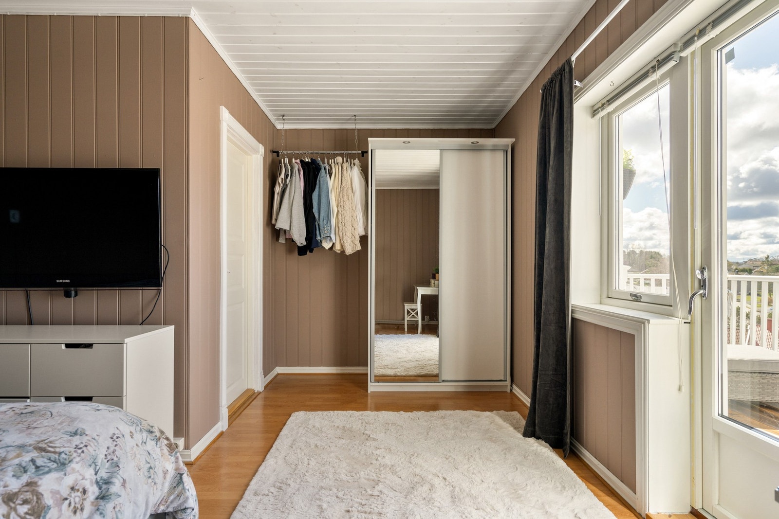 Soverom 3 med balkong 15 m² Galleribilde