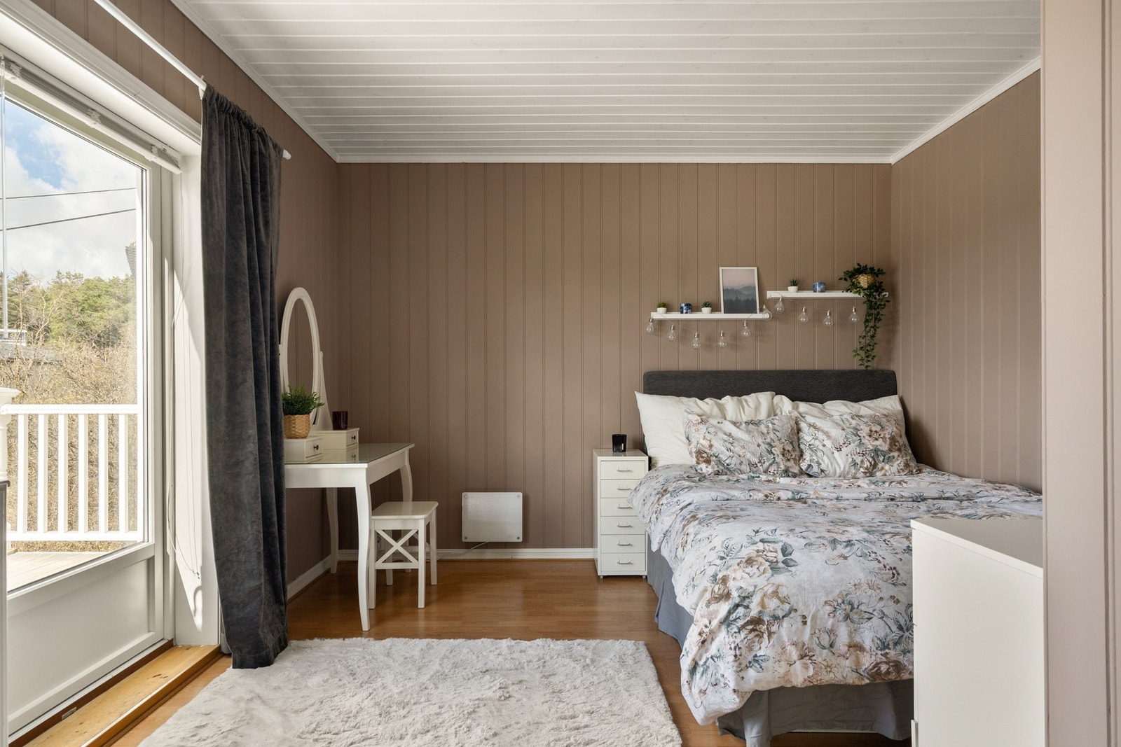 Soverom 3 med balkong 15 m² Galleribilde