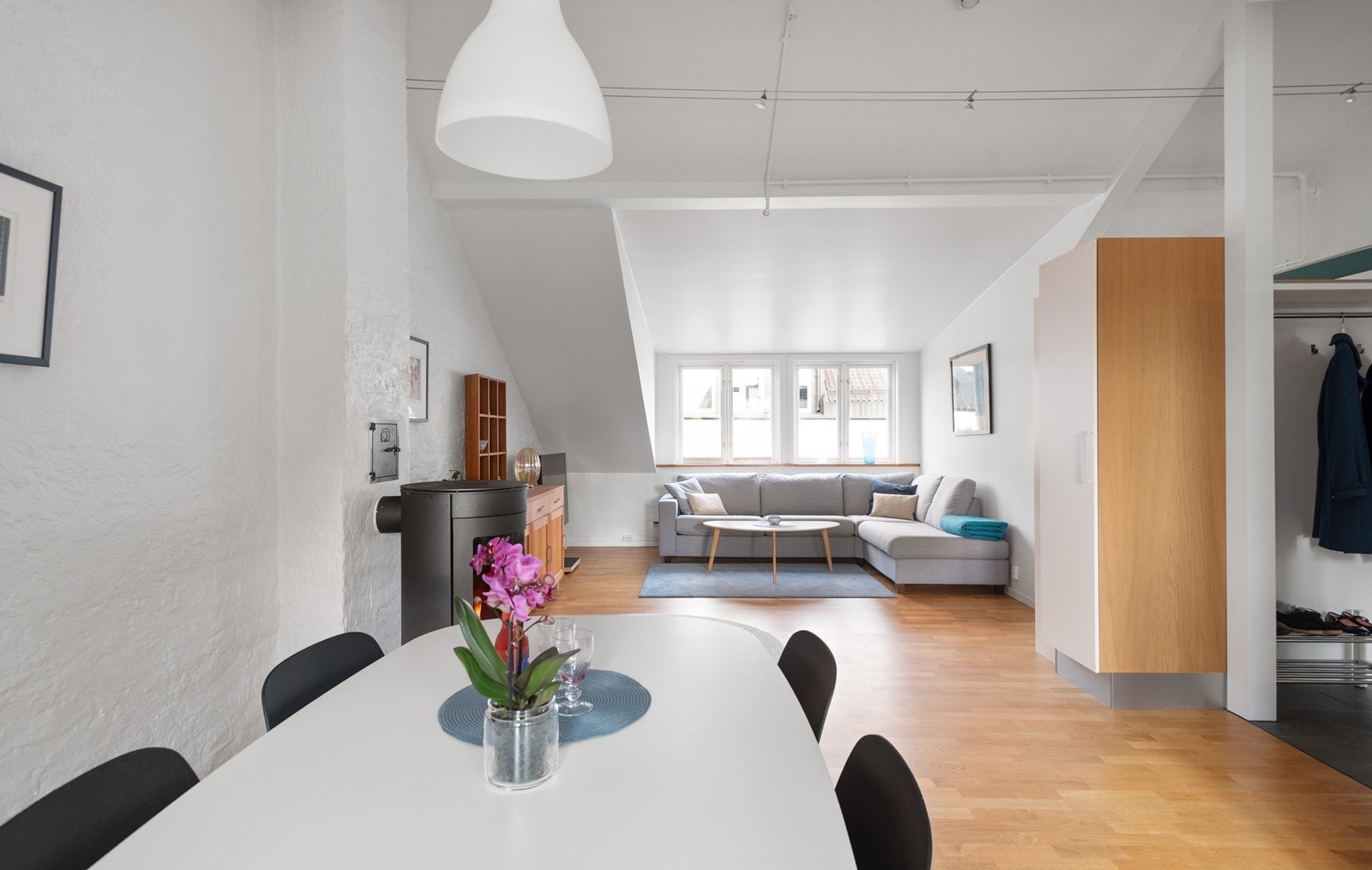 Stue/kjøkken Galleribilde