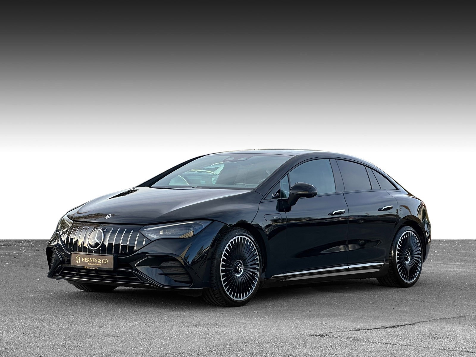 Mercedes-Benz EQE-Klasse 2