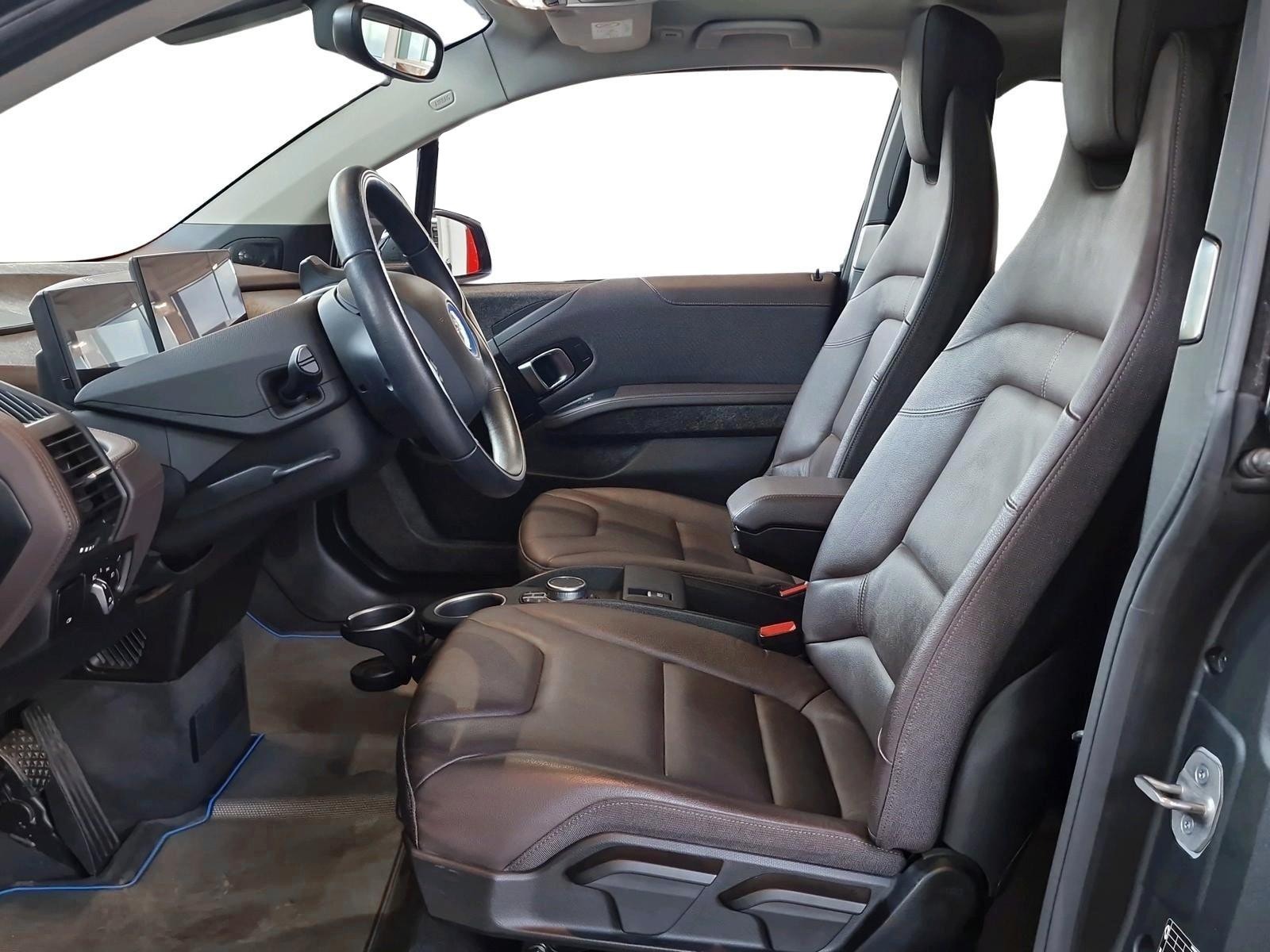 BMW i3 8