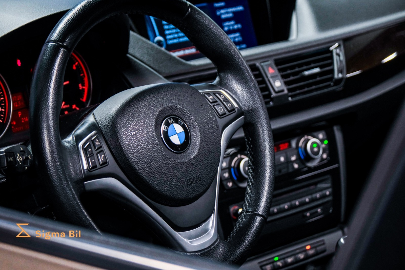 Bilde av BMW X1