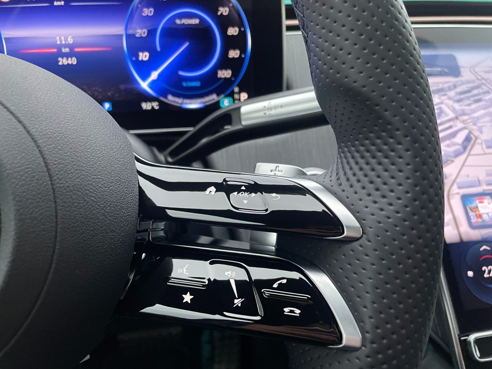Hovedbilde av Mercedes-Benz EQS450+