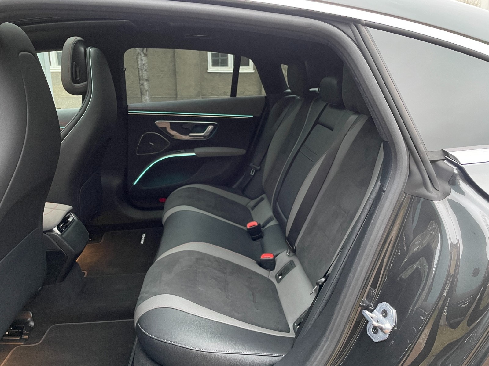 Hovedbilde av Mercedes-Benz EQS450+