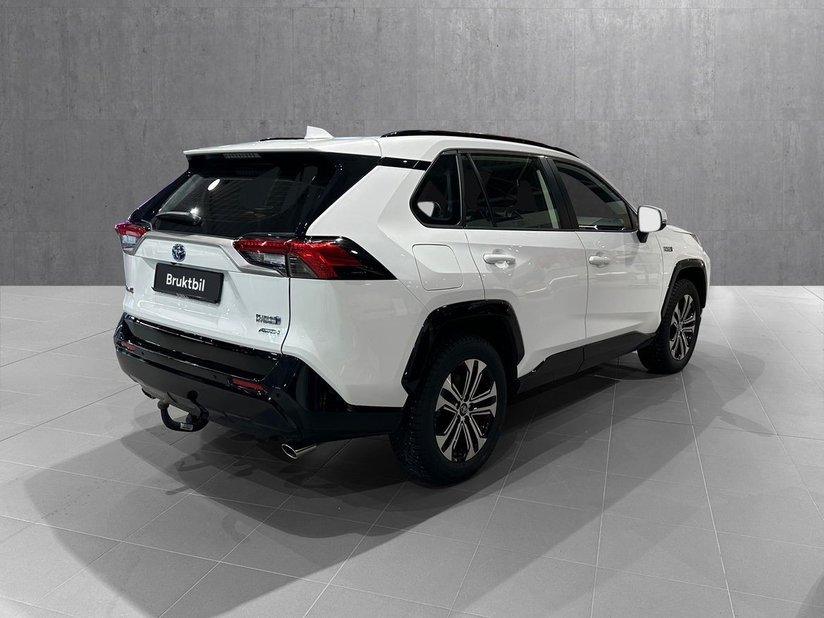 Toyota RAV4 Plug-in Hybrid Life 3