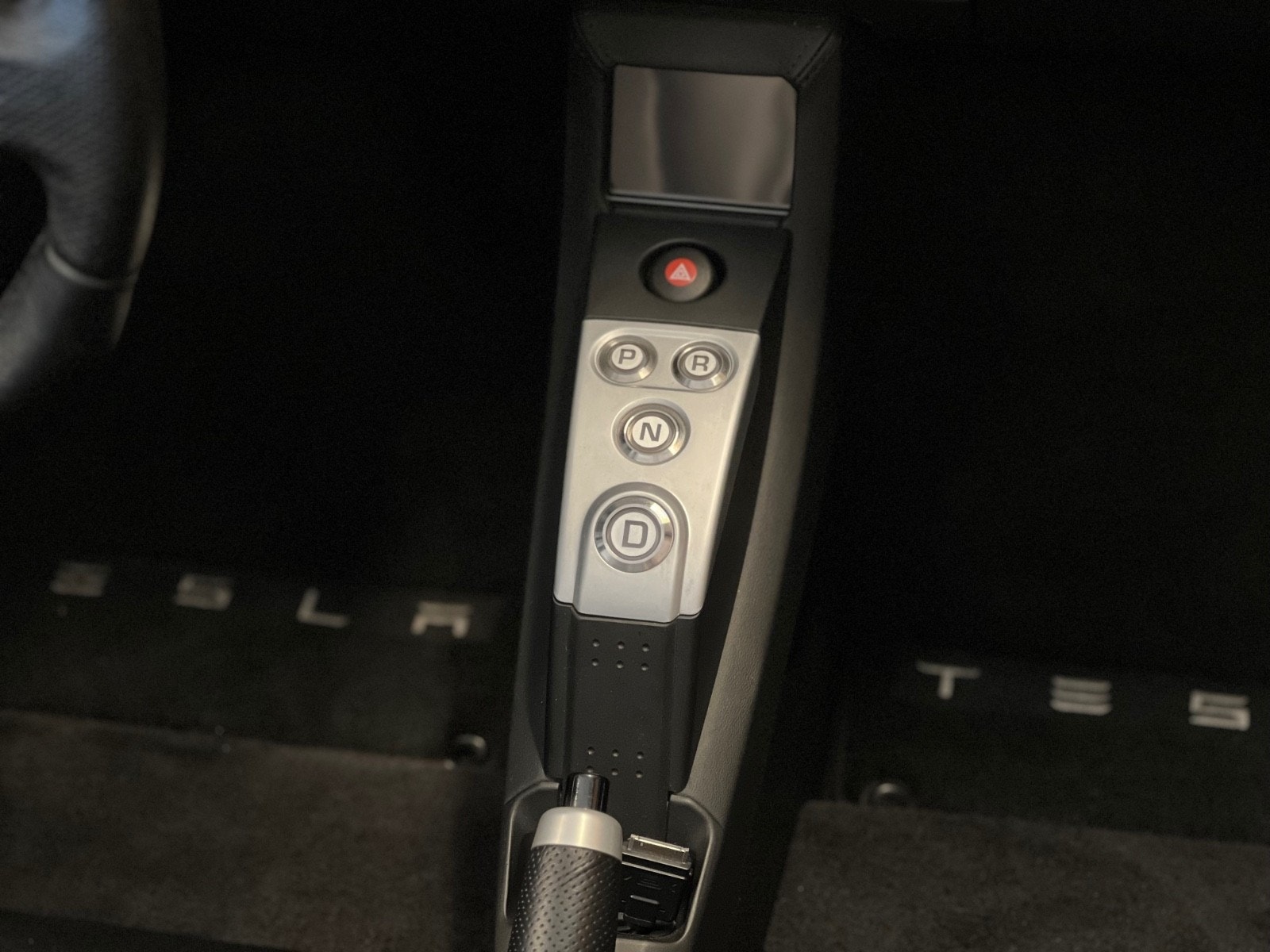 Tesla Roadster 13