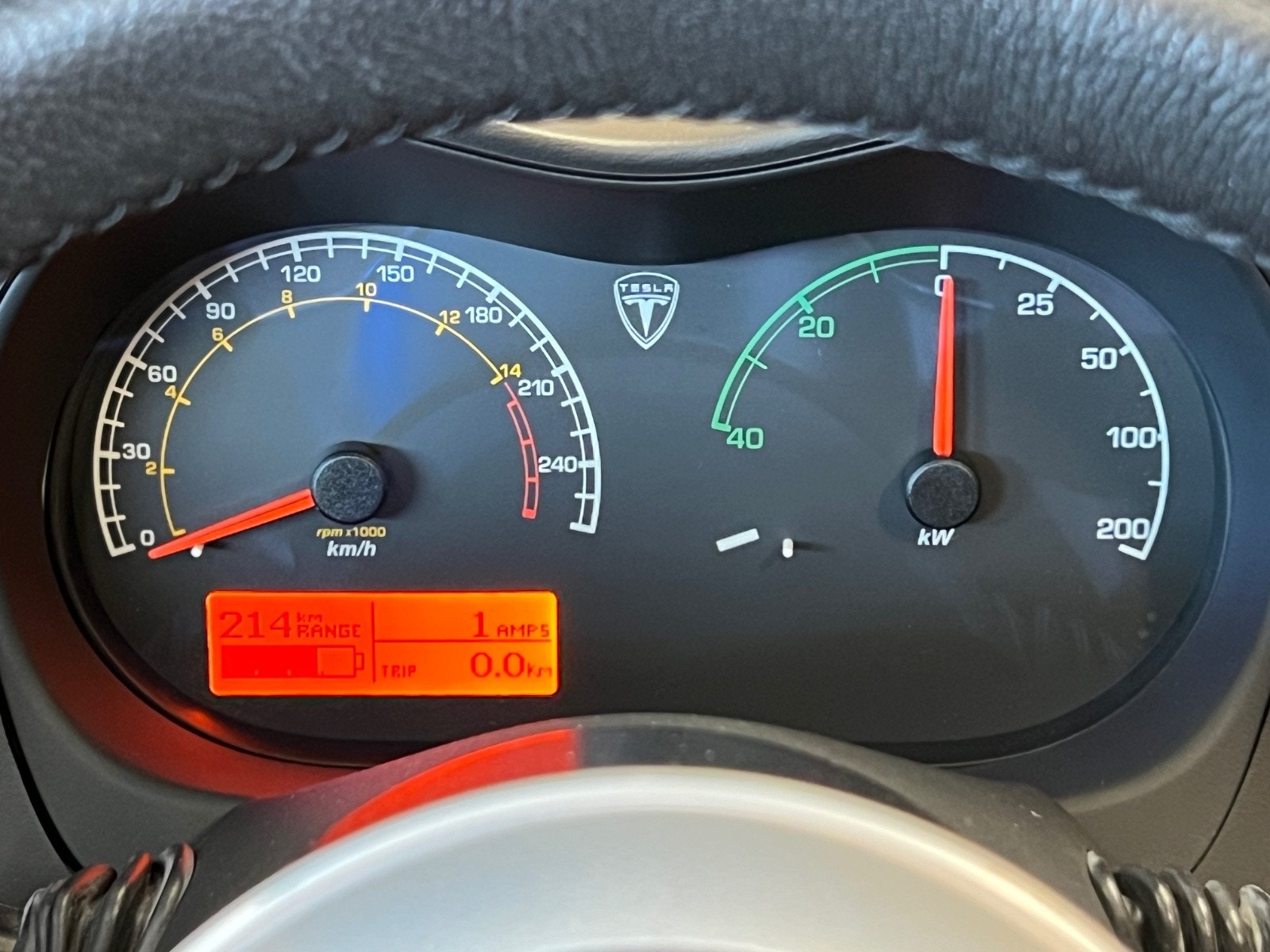 Tesla Roadster 12
